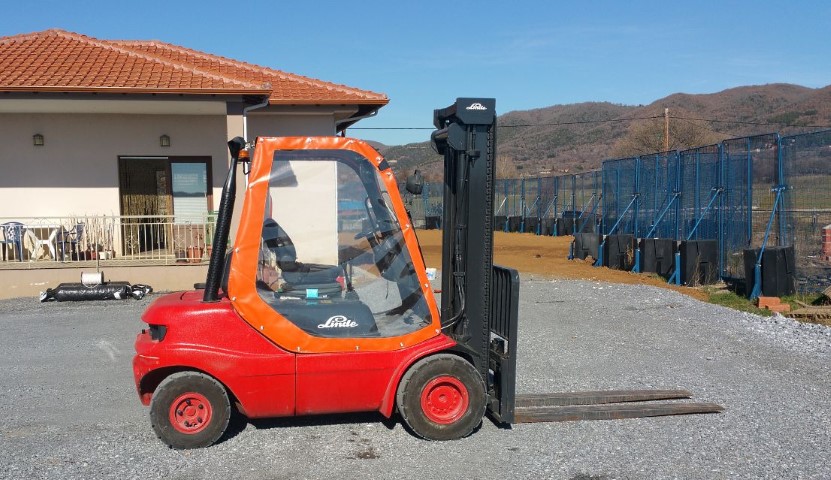 forklifts equipments